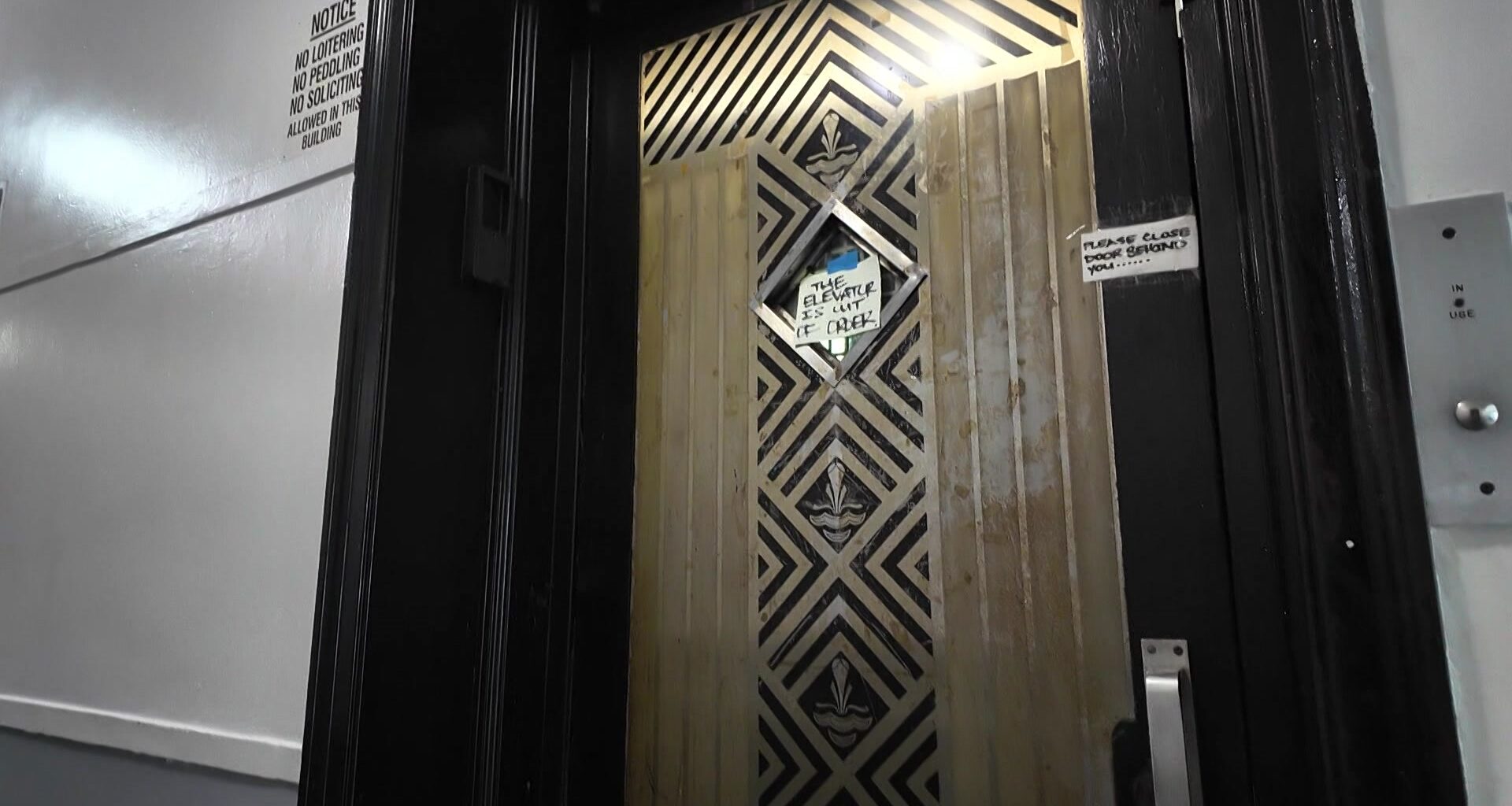 News 12 | Bronx | 86 Year Old Woman Says Broken Elevator Left Her Trapped In Morrisania Apartment