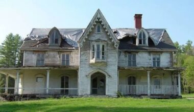 Carmel officials demand NYC restore Belden House