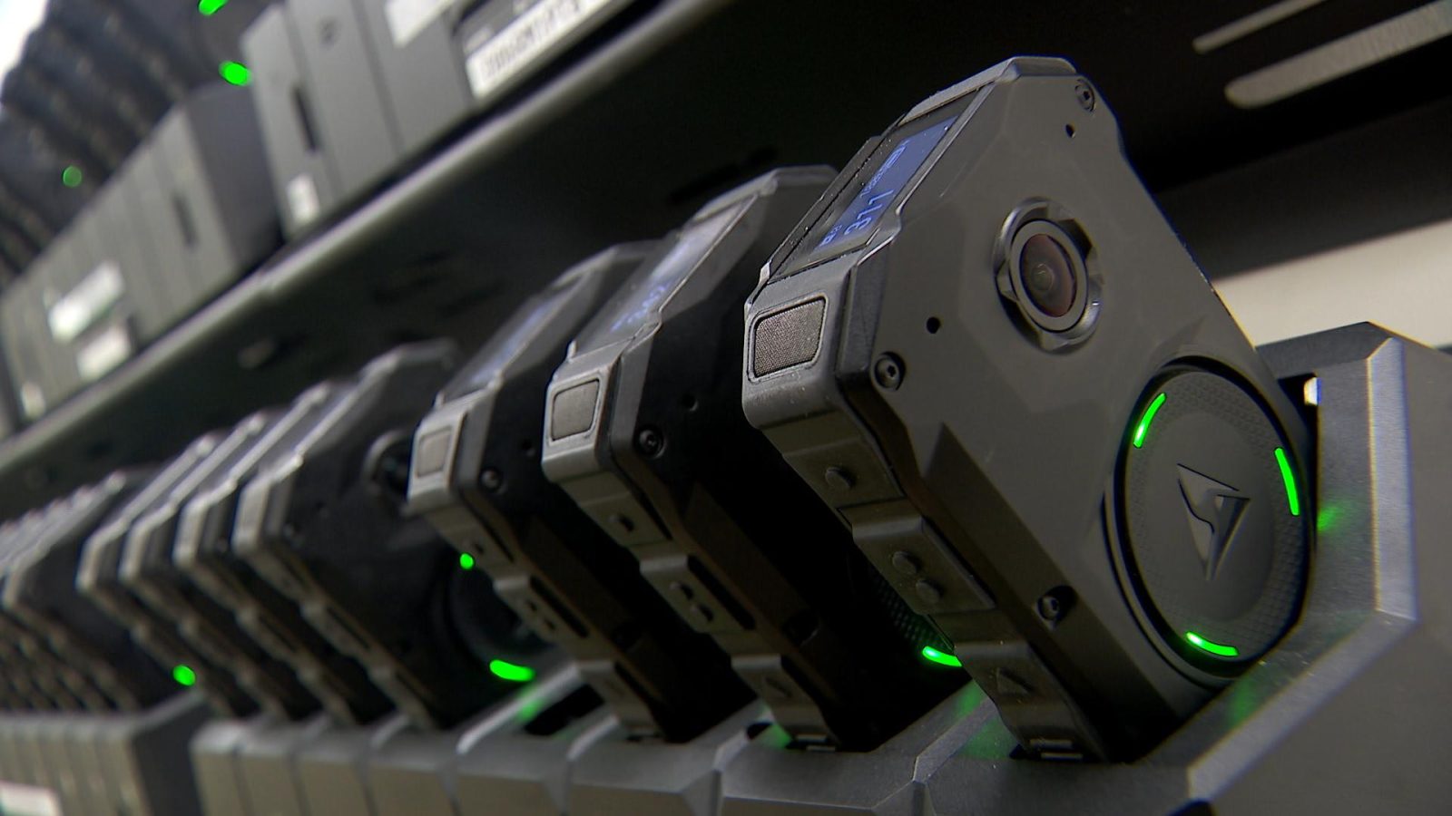 Brooklyn Park police bodycams with AI