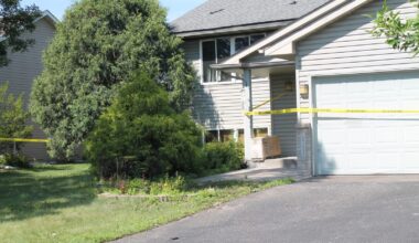 One Firefighter Injured in Brooklyn Park House Fire