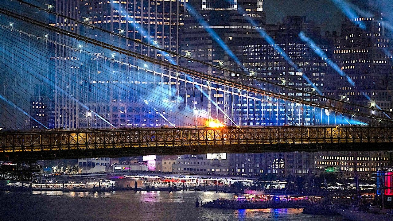 Brooklyn Bridge fire breaks out during July Fourth fireworks show