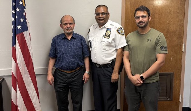 Buffalo man charged with menacing after bringing what appeared to be a firearm to Friday prayers at Flushing mosque: NYPD – QNS