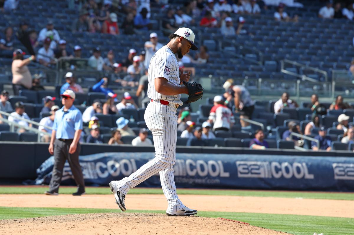 Yankees' Camilo Doval implodes as his late-inning woes continue