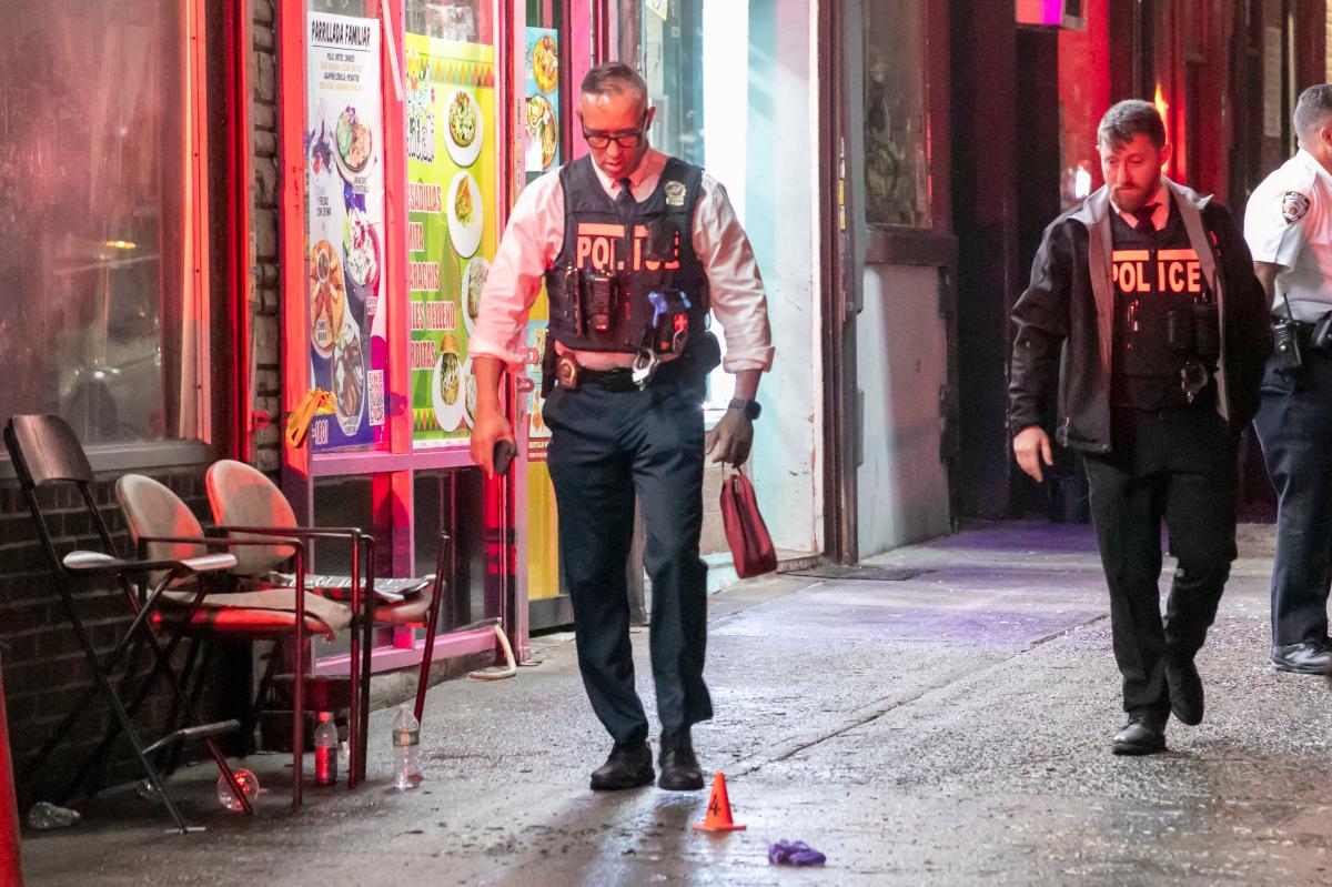 46-year-old man fatally shot in the head on NYC street