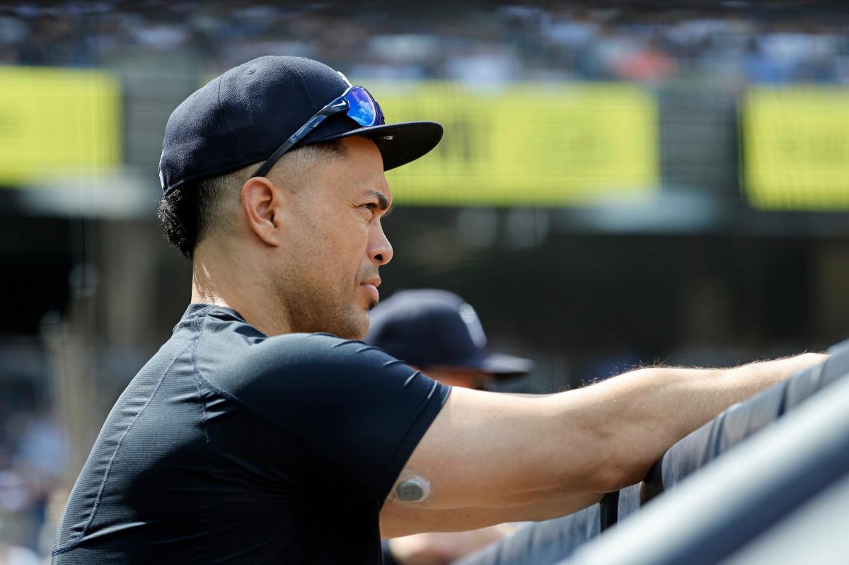 Giancarlo Stanton 'had a whole new injury' that caused Yankees setback