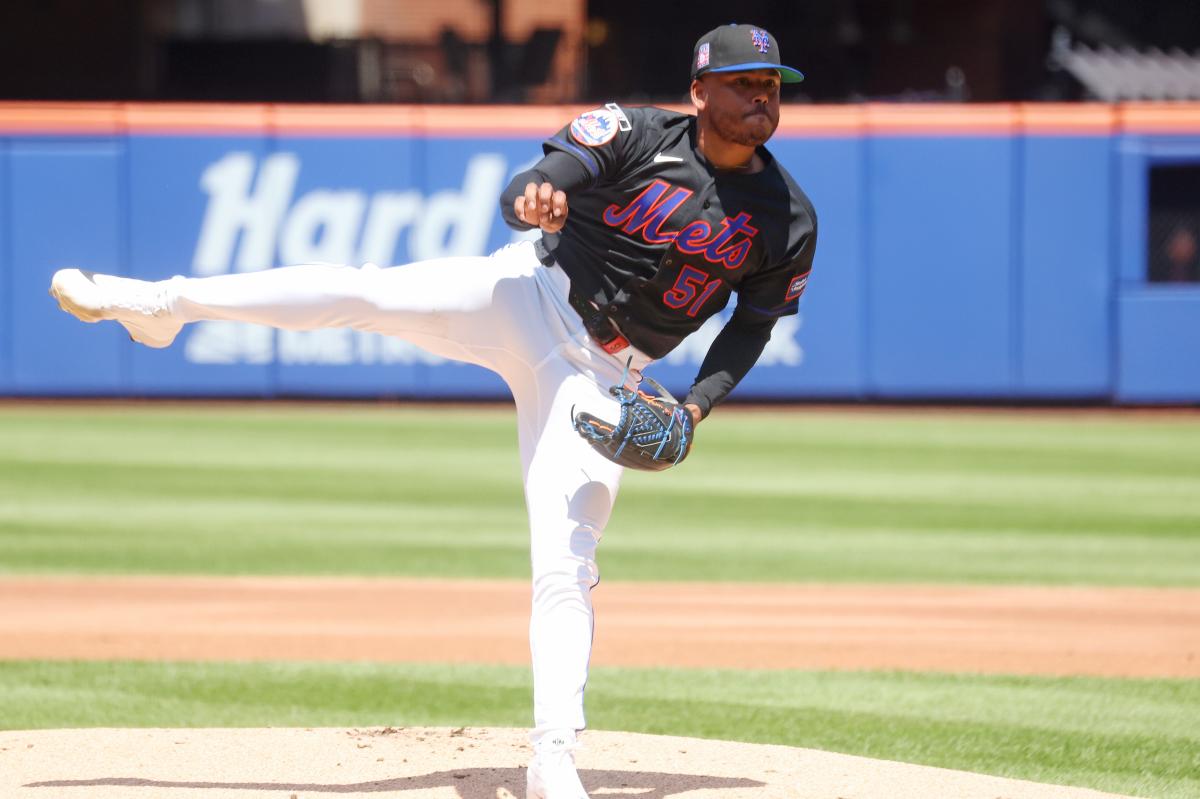 Freddy Peralta scratched from start with Mets trade likely coming