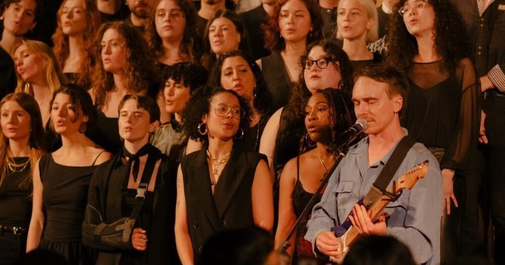 Tōth Shares “Easy” featuring the 85-voice Brooklyn Choir Project
