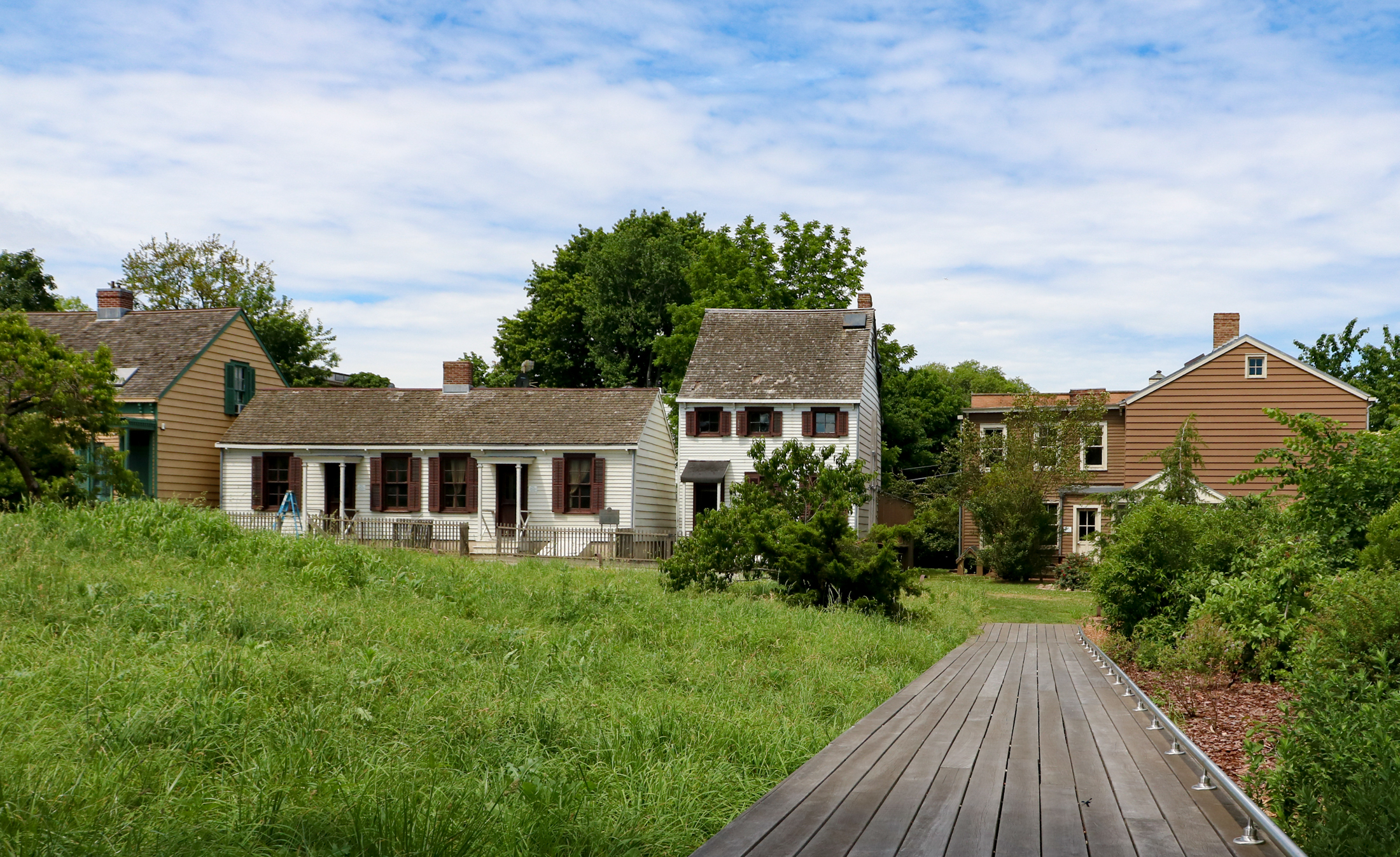 weeksville - wood frame houses