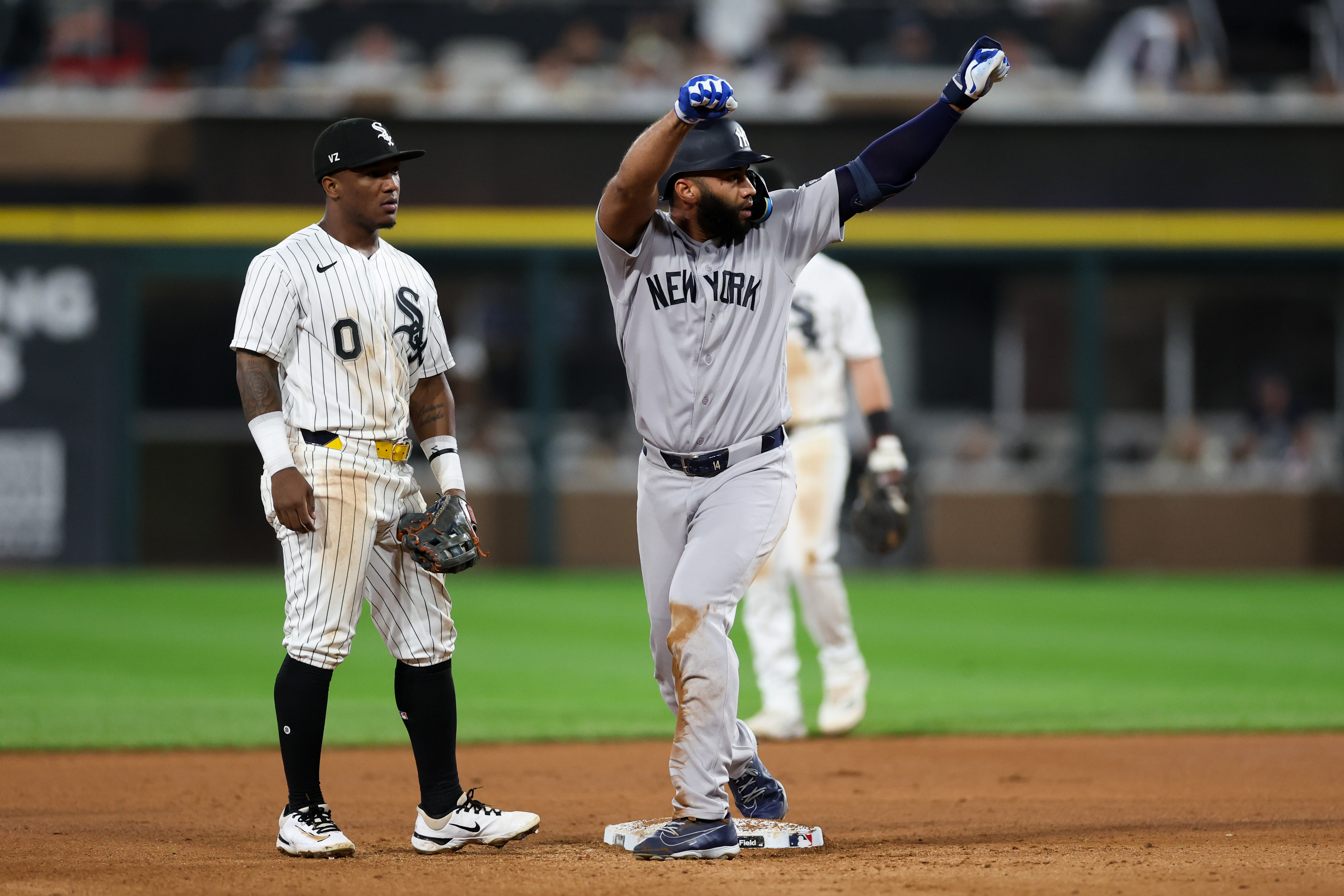 Yankees third baseman Amed Rosario (14) celebrates after hitting a double during the seventh inning against the White Sox at Rate Field July 27, 2026 in Chicago. (Armando L. Sanchez/Chicago Tribune)
