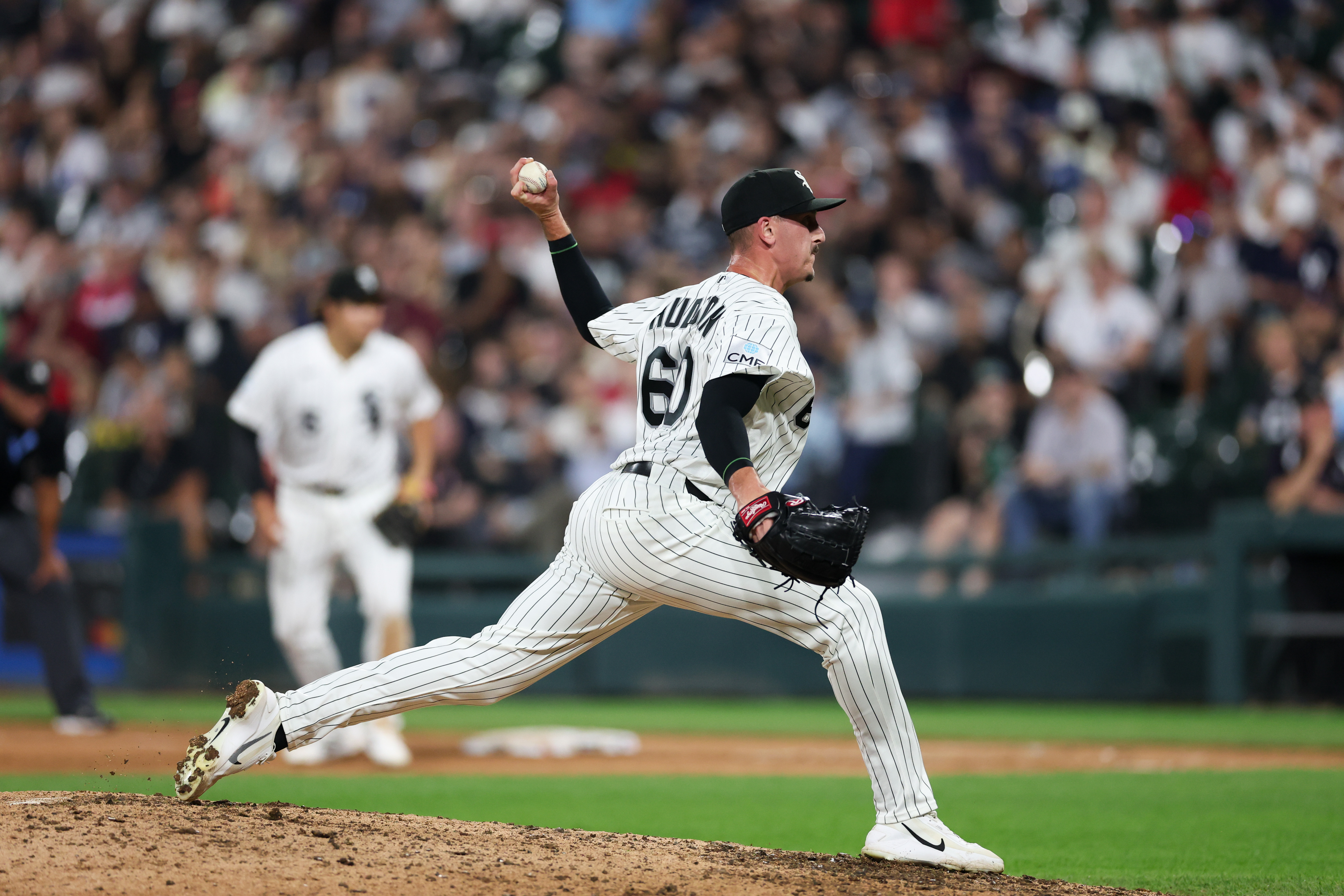 White Sox pitcher Bryan Hudson (60) pitches during the seventh inning against the Yankees at Rate Field July 27, 2026 in Chicago. (Armando L. Sanchez/Chicago Tribune)