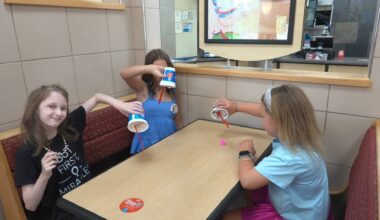 Miracle kid Lilli, Dairy Queen worker Maddie Fernandez inspire through Dairy Queen's Miracle Treat Day