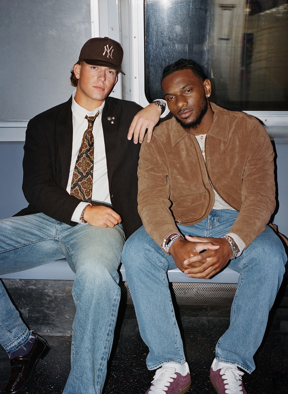 PHOTO: Abercrombie & Fitch celebrate New York with new fall denim campaign
.