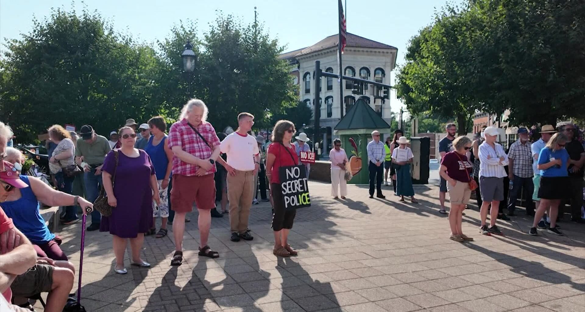 News 12 | Bronx | Ossining Vigil Remembers Immigrants Allegedly Killed By Ice Agents