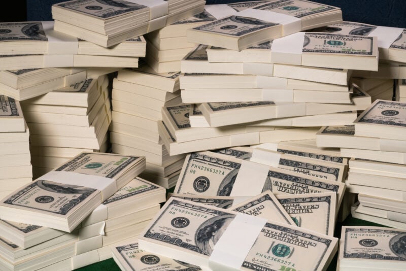 Bronx store sells winning top prize lottery ticket