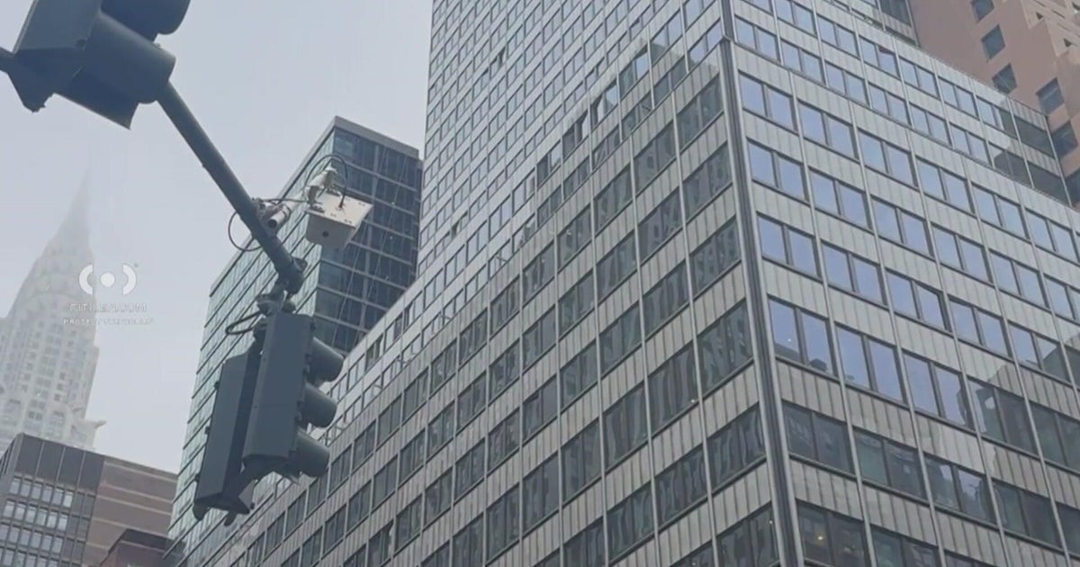 Bricks fall from Midtown East building, prompting road closure, FDNY says