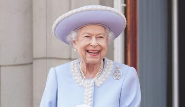 People asked to share memories of Queen Elizabeth II