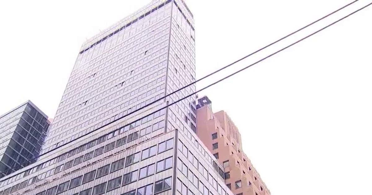 Midtown collapse scare: Violations at NYC’s largest office-to-residential conversion