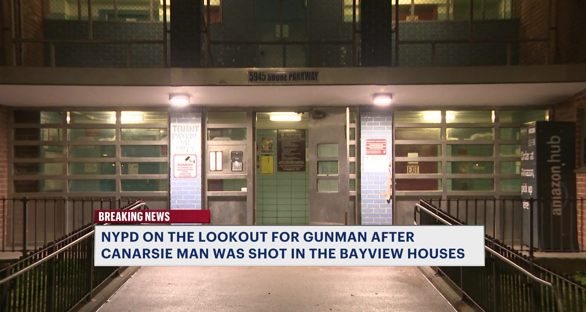 News 12 | Brooklyn | Man Shot Inside Bay View Houses Apartment Building In Canarsie Gunman Still On The Run