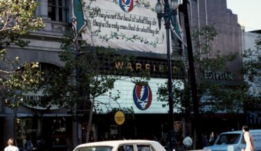 Jay Blakesberg, Warfield Theatre, San Francisco, CA, 1980/2026. Archival giclée print, 40 ⅛ × 26 inches. © Jay Blakesberg / Retro Photo Archive. Courtesy the artist, Retro Photo Archive, and David Kordansky Gallery.