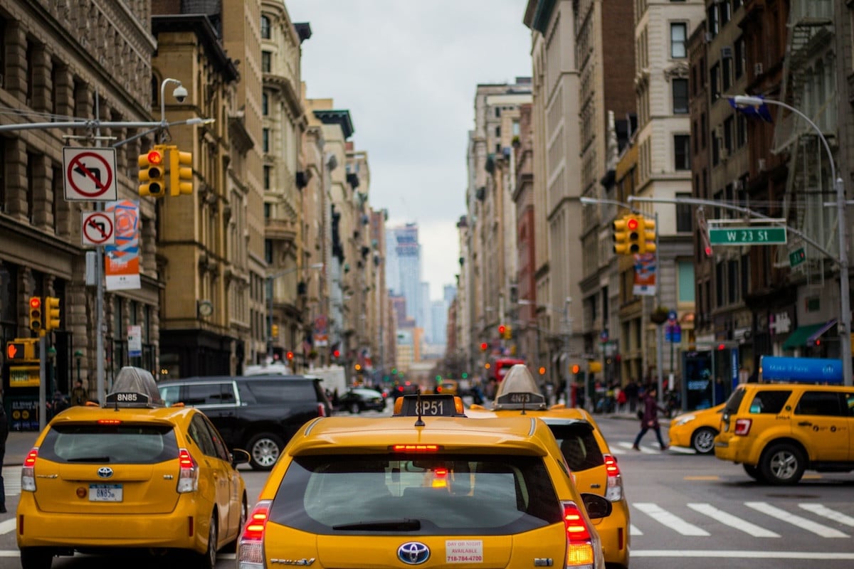 The Safety Case for Robotaxis Doesn’t Really Hold Up in New York City, Report Finds