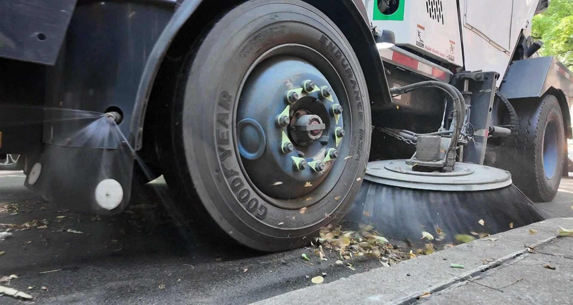 News 12 | Brooklyn | Dsny Looks To New Enforcement Tools For Cleaner Nyc Streets