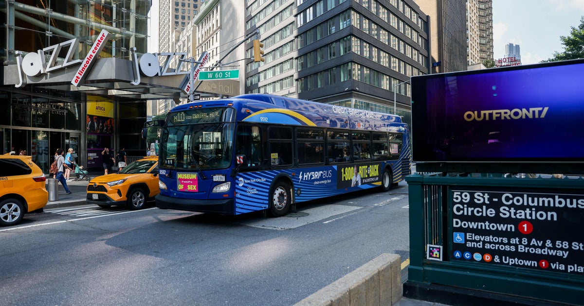 NYC buses to become faster under new plan by Mayor Mamdani, Gov. Hochul