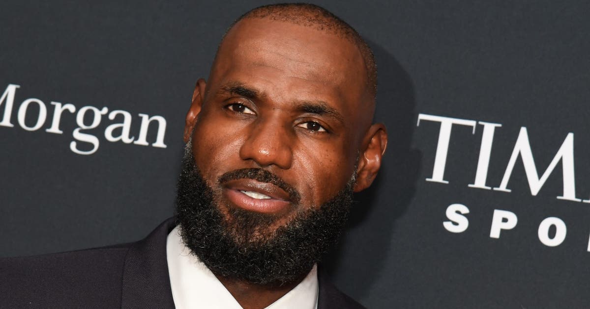 LeBron James may live in New York City while playing for Sixers, reports say