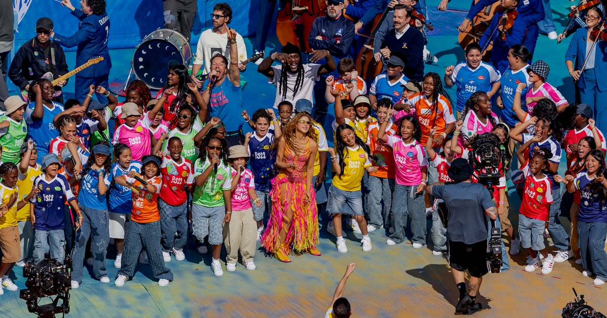 Staten Island elementary school chorus performs at World Cup halftime show alongside Shakira & more