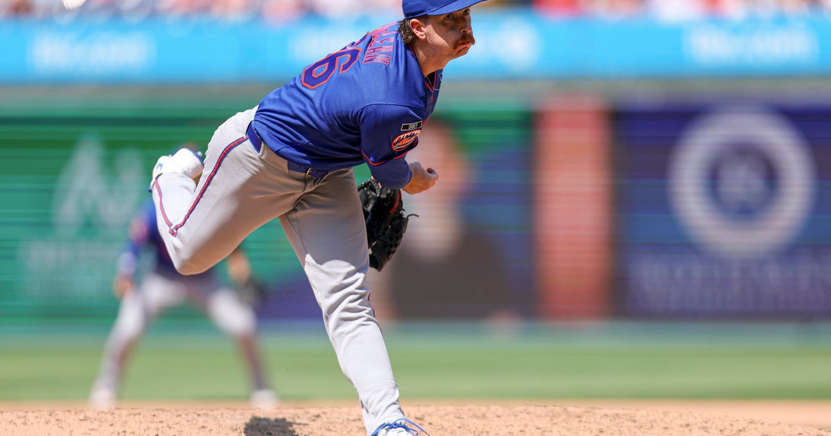McLean strikes out 10, Lindor homers to lead Mets past Phillies 6-1