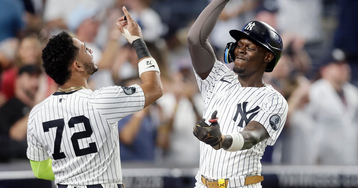Jazz Chisholm Jr. hits tiebreaking homer in 8th, Yankees beat Dodgers 2-1 to split doubleheader