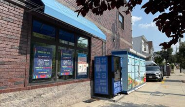 Staten Island gets its first set of NYC’s public health vending machines