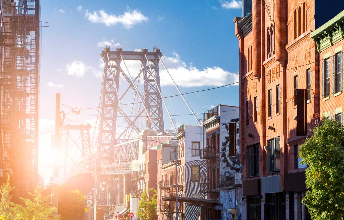 Brooklynites urged to ‘be vigilant,’ stay cool as short but intense heat wave grips New York City • Brooklyn Paper