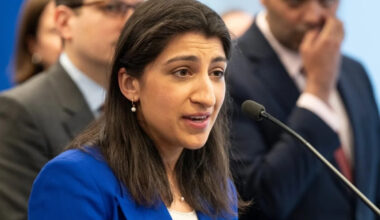 NYC Mayor Zohran Mamdani Taps Amazon and Meta Antitrust Foe Lina Khan for Key Economic Role as Wall Street Watches for a Regulatory Shift