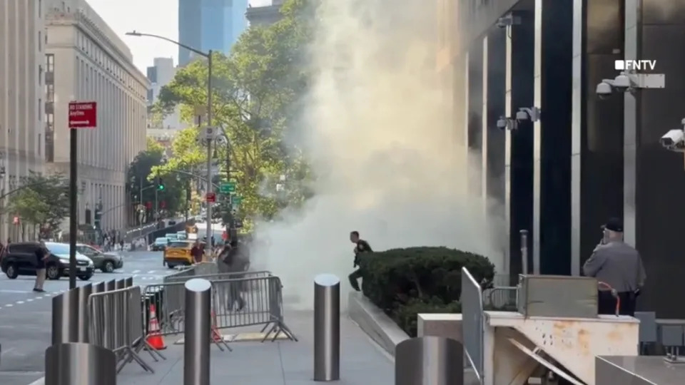 Army veteran accused of throwing incendiary device at NYC federal building carried anti-ICE material, FBI says