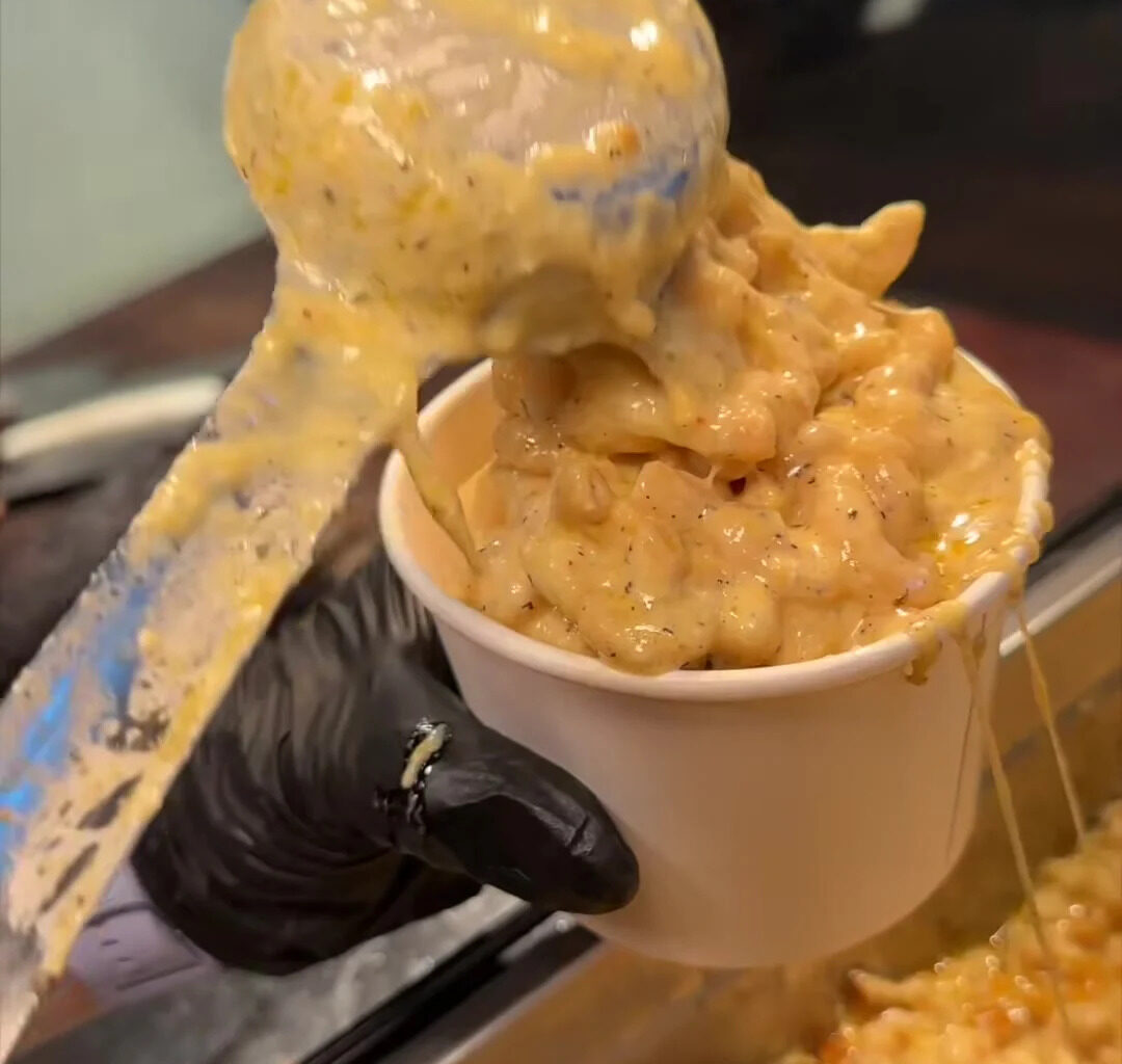 This NYC Barbecue Joint Is Hiding The Most Unbelievable Mac And Cheese In The City