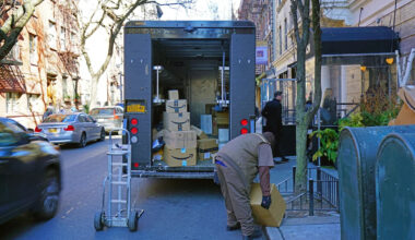 Battle over NYC bill on Amazon DSPs waits to resume