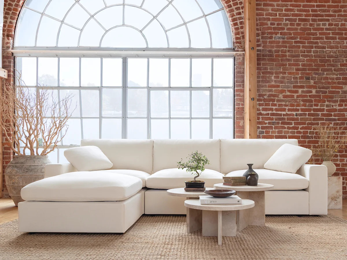 7th Avenue Expands New York Footprint with First Long Island Showroom at Walt Whitman Shops, Bringing Modular Furniture to One of the Region's Premier Shopping Destinations