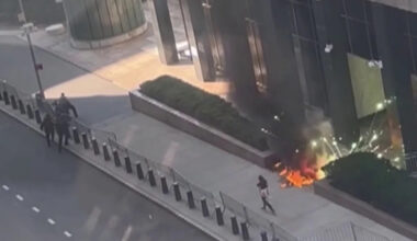 Man Arrested After Setting Fire Outside Manhattan Federal Building