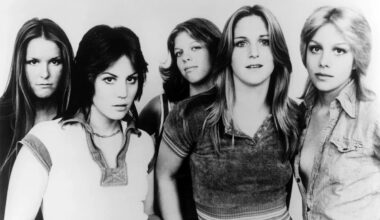 How Joan Jett's 'Queens of Noise' Became a Cult Classic Rock Anthem