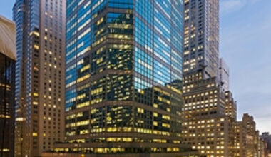 JLL arranges $352M refinancing for 425 Lexington Avenue in Midtown Manhattan