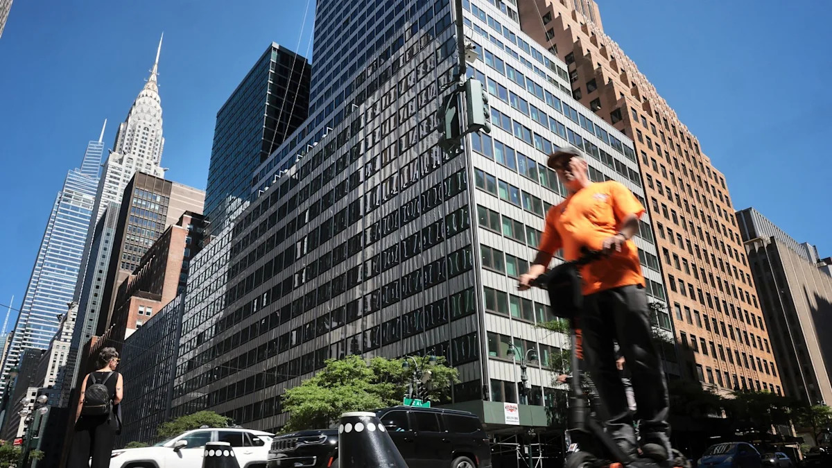 Recent Grad Gets Rude Welcome to NYC as His Hotel Is Evacuated in Pfizer Building Scare