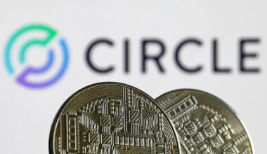 CRCL Stock Struggles Despite Winning New York Trust Charter Amid Bitcoin’s Drop To $64K