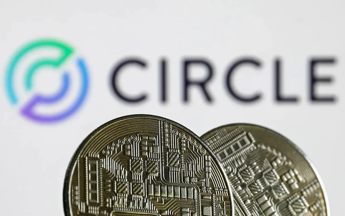 CRCL Stock Struggles Despite Winning New York Trust Charter Amid Bitcoin’s Drop To $64K