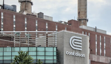 Con Edison faces calls to reimburse Queens residents after heat wave blackouts in New York