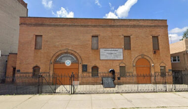Man arrested for allegedly throwing Molotov cocktails at NYC houses of worship
