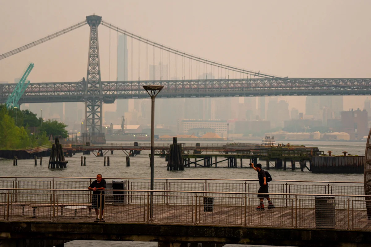 When will wildfire smoke clear? Skies are hazy from Chicago to NYC