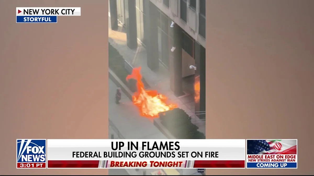 Former US Army soldier ignites fire outside federal building in Manhattan