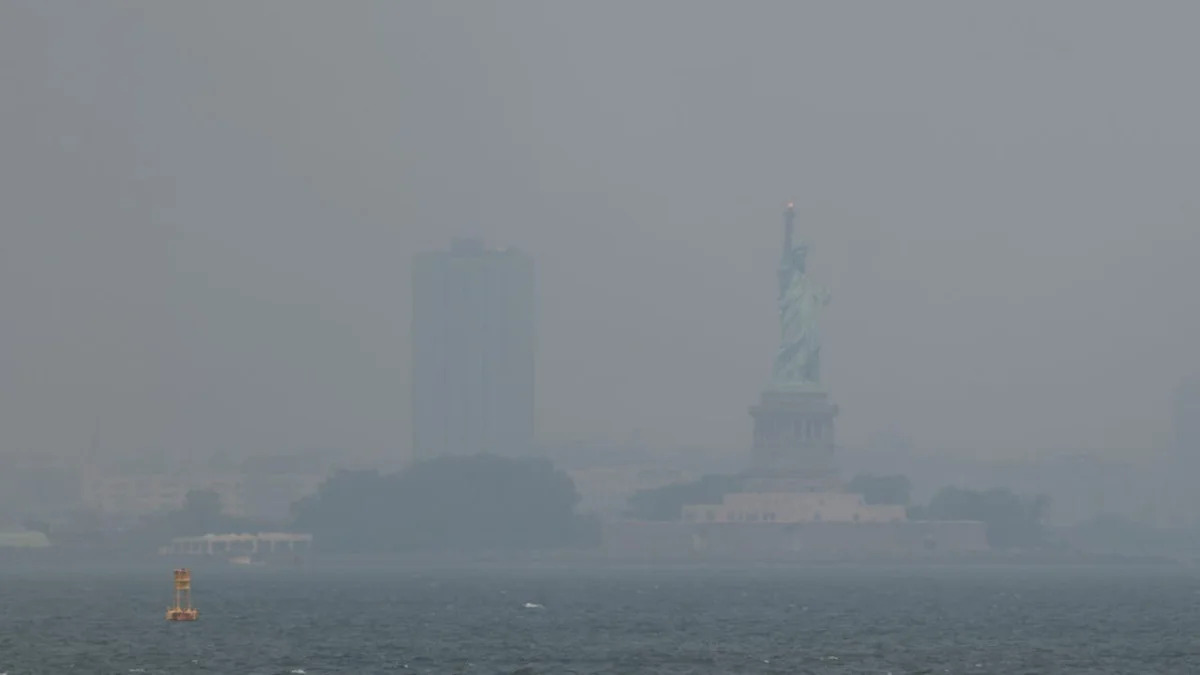 NYC air quality is 'moderate': Air quality index breakdown