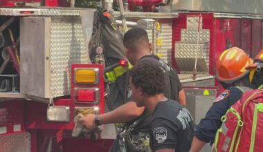 3 homes destroyed by Queens, families displaced