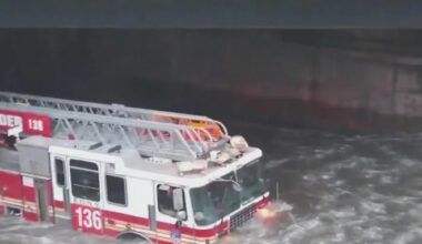 Heavy rains flood streets and trap motorists in Queens
